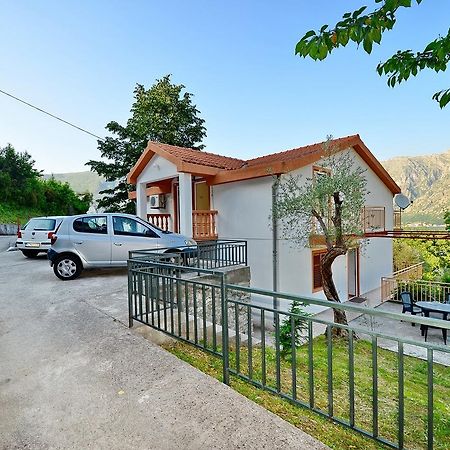 Apartmani Prcanj Kotor Ngoại thất bức ảnh